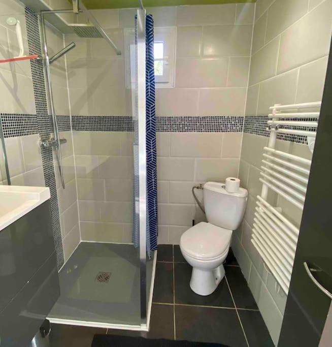 Appartement 2-4 Pers. Piscine, Entre Aix Et Cassis La Destrousse 外观 照片