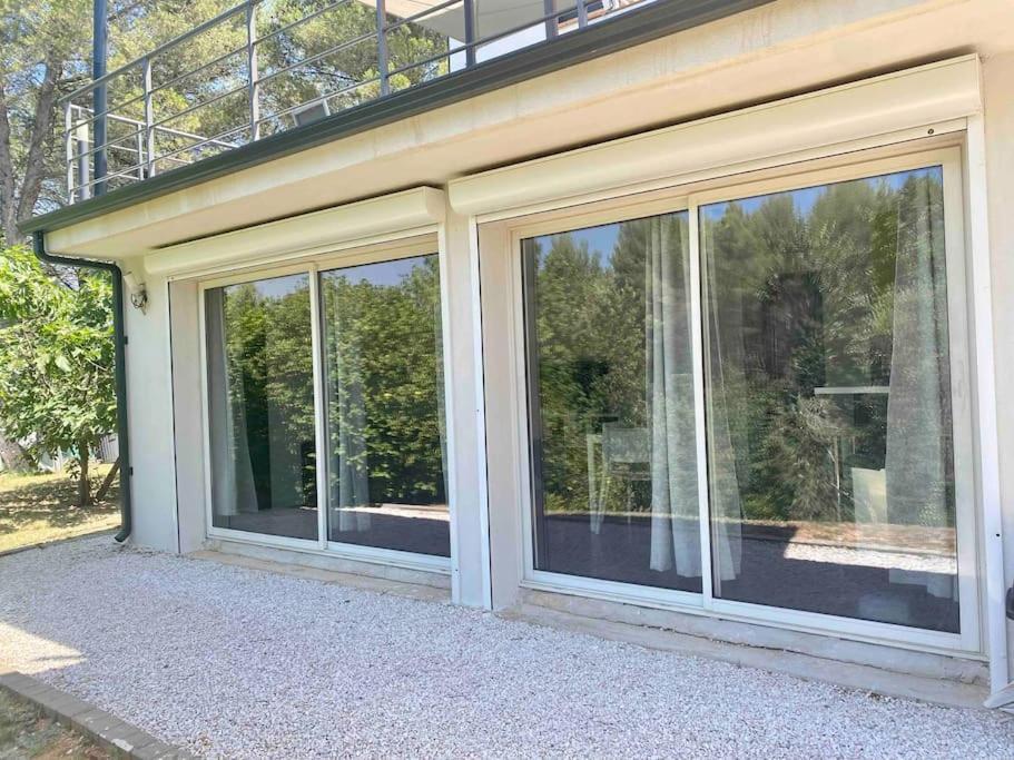 Appartement 2-4 Pers. Piscine, Entre Aix Et Cassis La Destrousse 外观 照片